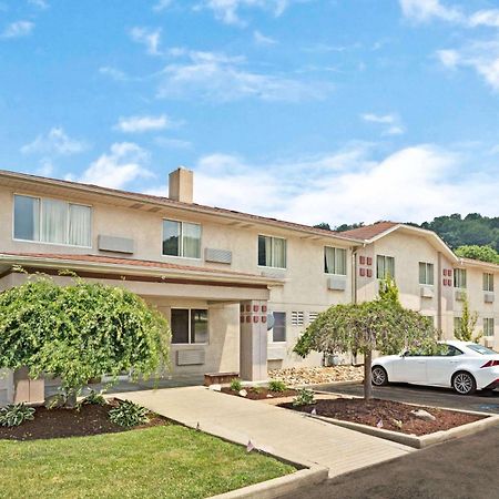 Super 8 By Wyndham Canonsburg/Pittsburgh Area Dış mekan fotoğraf